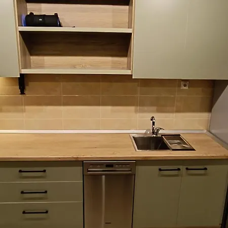 Spacious, Modern With A Great View