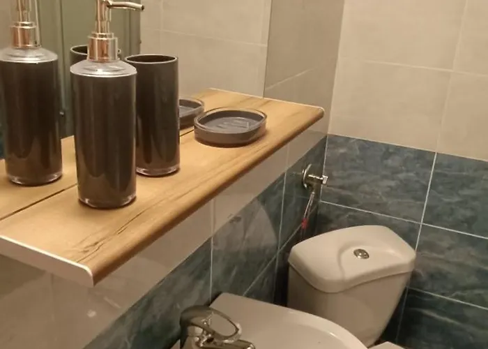 Spacious, Modern With A Great View Apartament